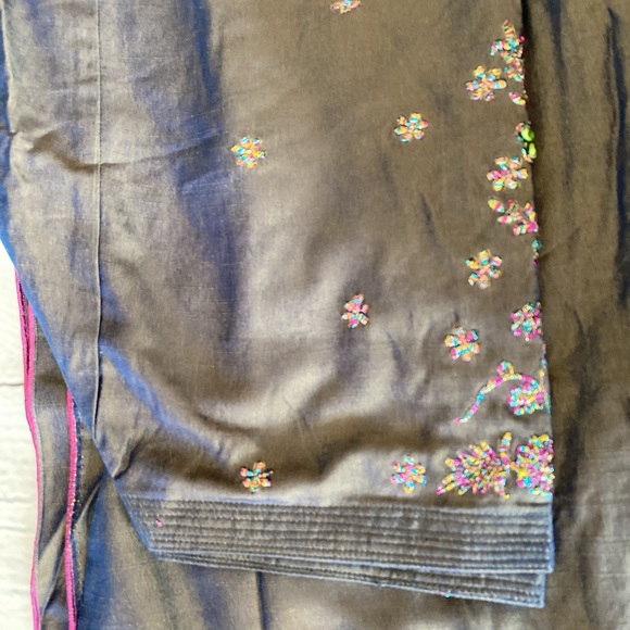 3 Piece Indian Punjabi Pakistani Suit - Traditional Ethnic Wear - Embroidered - Picture 5 of 8